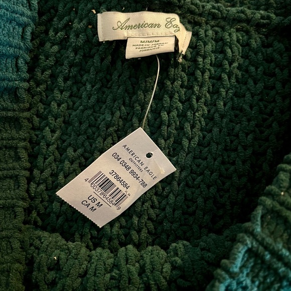 NWT American Eagle Outfitters Forest Green Crew Neck Sweater Size M - Picture 2 of 7